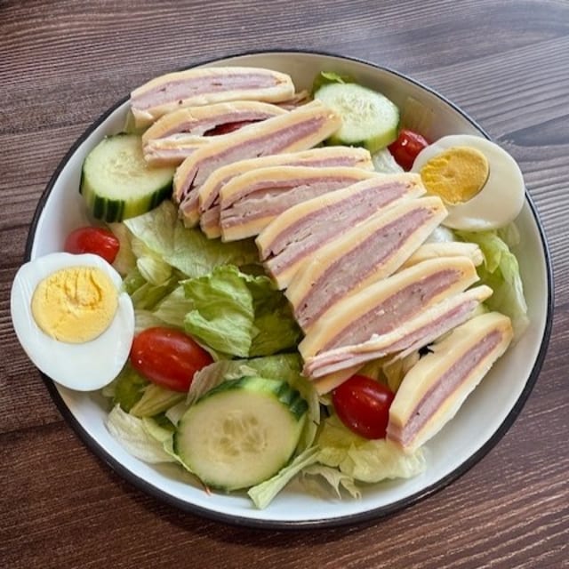 CHEFS SALAD.