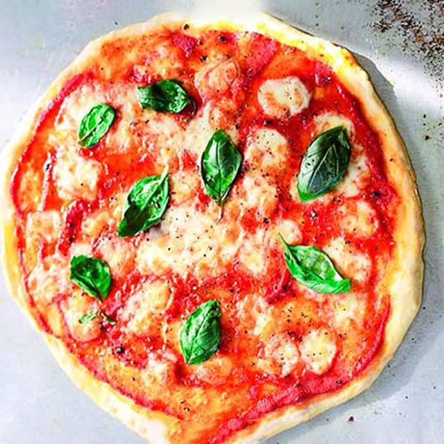 CLASSIC MARGHERITA PIZZA (Large).