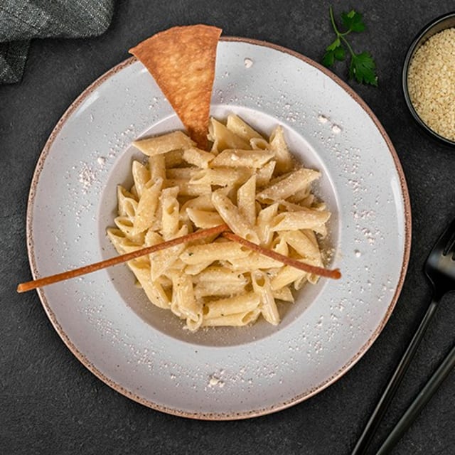 PENNE ALFREDO.